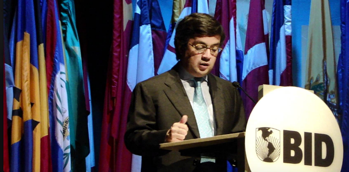 Luis Alberto Moreno es presidente del BID desde el año 2005 (YouTube)