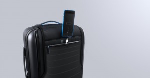 La Bluesmart tendr[a un compartimiento especial para guardar notebooks y cargar el Iphone. (Bluesmart)