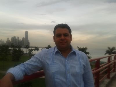 Carlos Odín Velazco, propietario de Tecnobreaks, alega que usaron su empresa para la compra de El Universal.