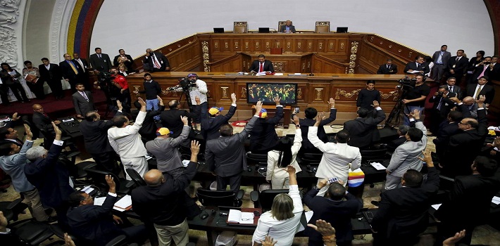 La bancada opositora rechazó la aproación del decreto de Emergencia Económica propuesto por el presidente Nicolás Maduro después de una semana de discutirlo. (Notimerica)