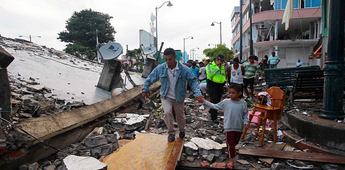 Las autoridades han atendido a más de 5.000 personas heridas a consecuencia del terremoto en Ecuador. (Miled México)