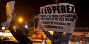 Los guatemaltecos volvieron a salir a la calle este 13 de junio para exigir la renuncia de Otto Pérez Molina (La Hora)