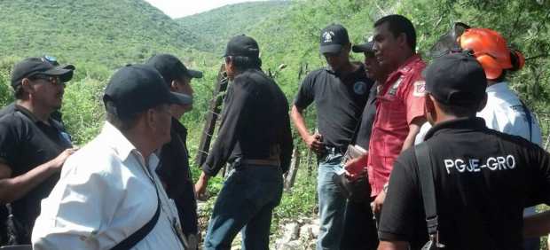 Security forces in  Mexico discovered mass graves with 28 dead bodies. 