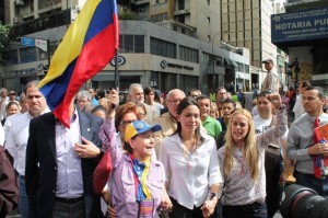 María Corina Machado acompañada de Lílian Tintori, esposa de Leopoldo López. Fuente: Facebook.