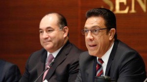 El senador Fayad informó que las críticas a la propuesta no afectará su lucha por la gobernatura del estado de Hidalgo