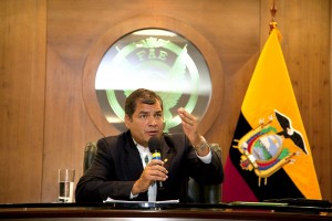Rafael Correa se ha caracterizado por los numerosos juicios que ha entablado en contra de múltiples adversarios (Source: Wikimedia Commons)