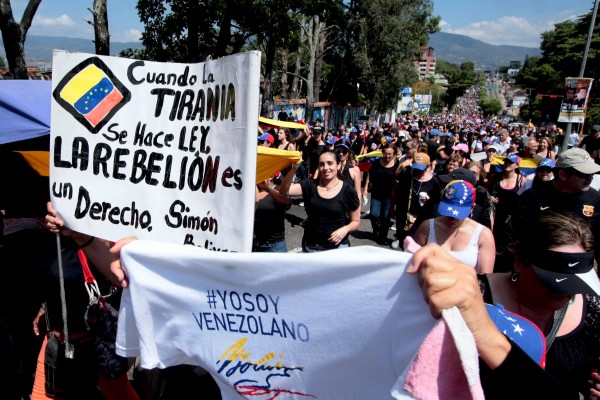 Protesta en Táchira, Venezuela, domingo 9 de febrero.