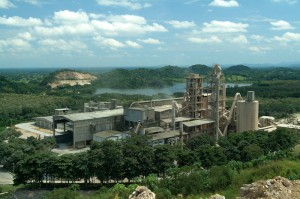 Colombian Cementos Argos, one of the largest cement-producing companies in Latin America, is the target of an antitrust investigation.