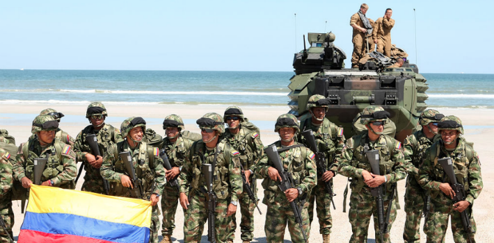 Infantes de Marina de la Armada Colombiana en una de las costas del país (Wikimedia)