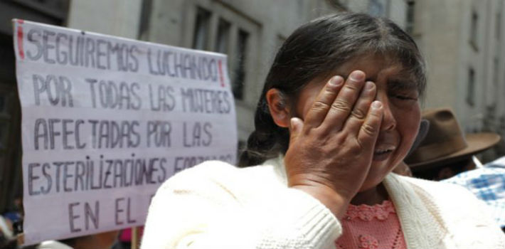Mujeres denuncian haber sido víctimas durante gobierno de Alberto Fujimori (La República)
