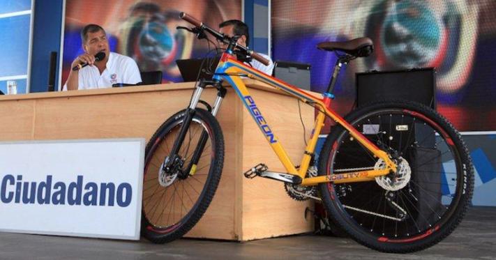 Rafael Correa's plan to auction a US$1,200 bike is an insincere attempt to "help the poor." 