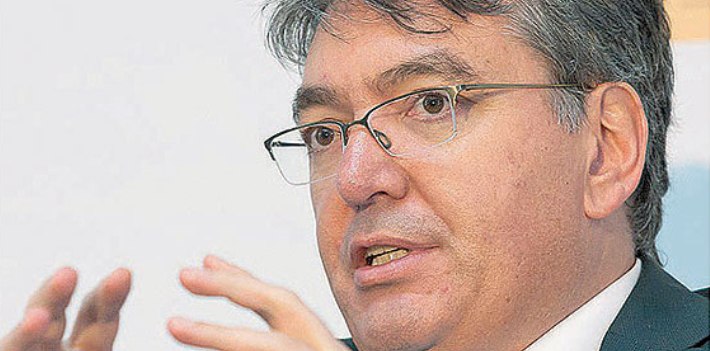 El ministro de Hacienda, Mauricio Cárdenas, es uno de los mejores economistas colombianos, pero cae en contradicciones (Mercado de Dinero)