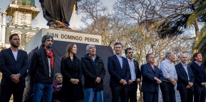 During the campaign, President-elect Mauricio Macri winked an eye to Peronists when he unveiled a statue honoring Argentina's most iconic populist.