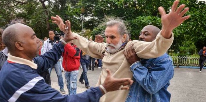 La represión en Cuba con Detenciones y "actos de repudio" por doquier este fin de semana en Cuba. (Cuaderno de Cuba)