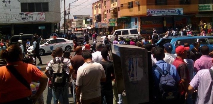 Un saqueo en Aroa, Yaracuy, hace un mes, se convirtió en uno de los más famosos de Venezuela. (800Noticias)
