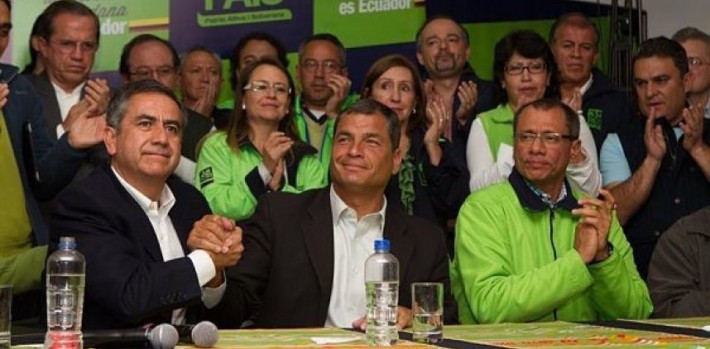 Para los políticos socialistas como Rafael Correa, el dinero ajeno es una especie de droga de la que nunca tienen lo suficiente. (Metro Ecuador)
