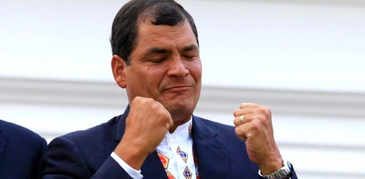Rafael Correa sueña con volver a tener el petróleo en US$110, pero eso no sucederá en el futuro cercano. (Crónica Viva)