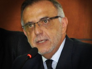 El comisionado de la CICIG, Iván Velásquez, informó que hasta el momento investiga 40 casos de evasión vinculados a corrupción gubernamental. (CICIG)