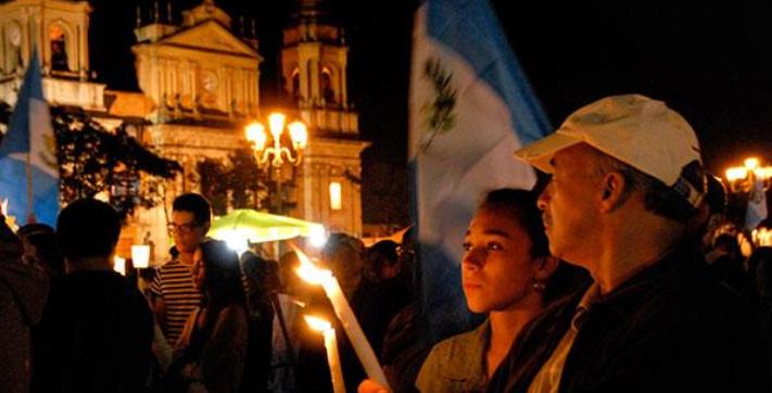 La manifestación concluyó frente al Palacio presidencial de Guatemala (El Periódico)