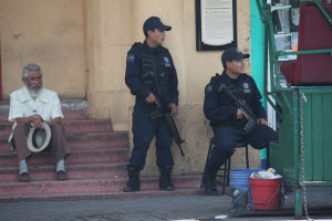 Tras la desaparición de 43 estudiantes en Iguala, el presidente mexicano impulsa reformas en seguridad y justicia