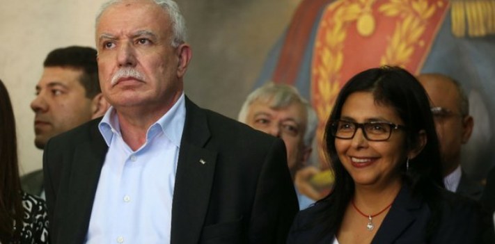 La canciller venezolana, Delcy Rodríguez, con su homólogo palestino, Ryad Al Maliki, la semana pasada en Caracas (El Venezolano)