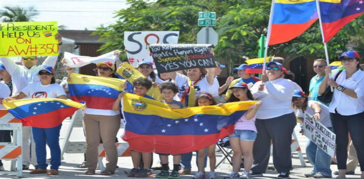 Venezolanos en Miami buscan aliviar calvario de la escasez de medicinas (Estáticos)
