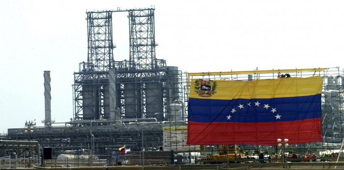 En julio, el gobernante Raúl Castro confirmó persistentes rumores sobre la “contracción” de las entregas de petróleo desde Venezuela (La Patilla) 