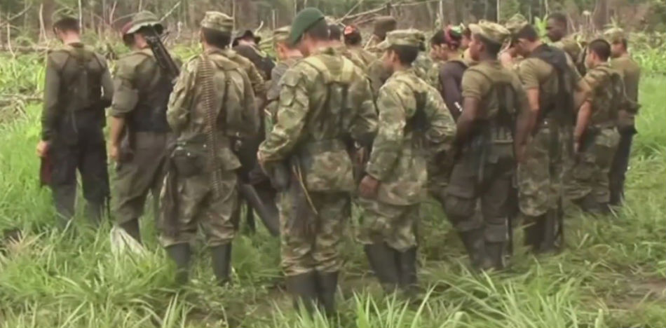 Las FARC piden aplazar la entrega de armas con el Gobierno por incumplimientos (YouTube)