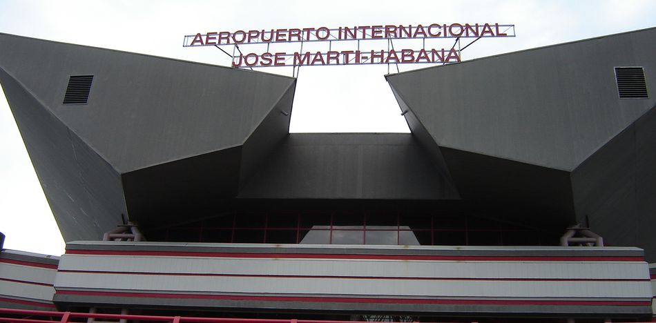 Flooding at Cuban Airport 