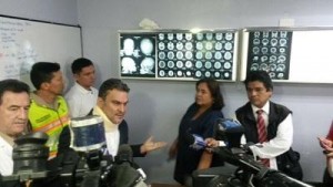 El ministro del Interior ecuatoriano, José Serrano, informó que los policías tienen la autorización de repeler contra los delincuentes.