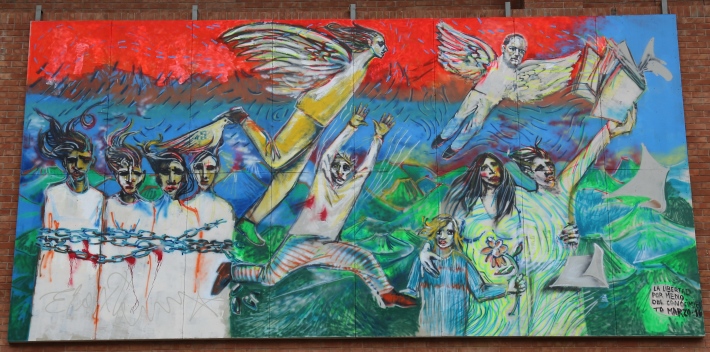 El mural de "El Sexto" resplandece en la Universidad Francisco Marroquín. (Adriana Peralta)