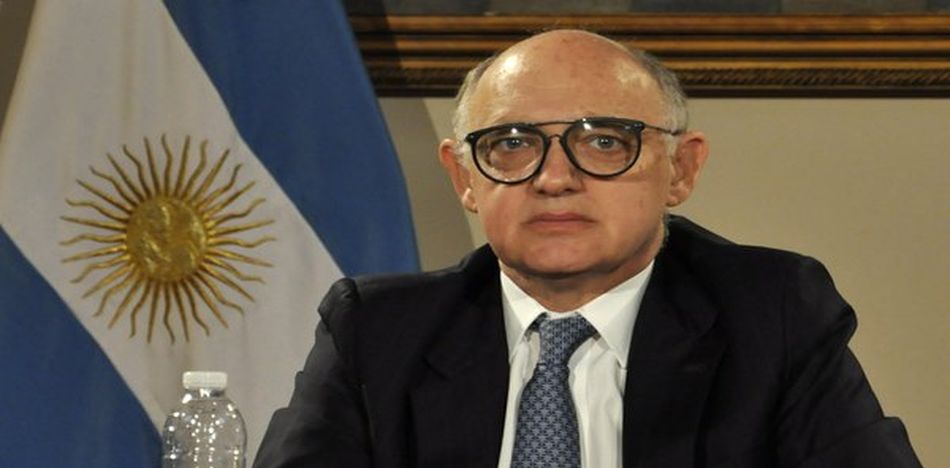 A Héctor Timerman le negaron el ingreso al país donde se desempeñó hasta hace poco como embajador. (Twitter)