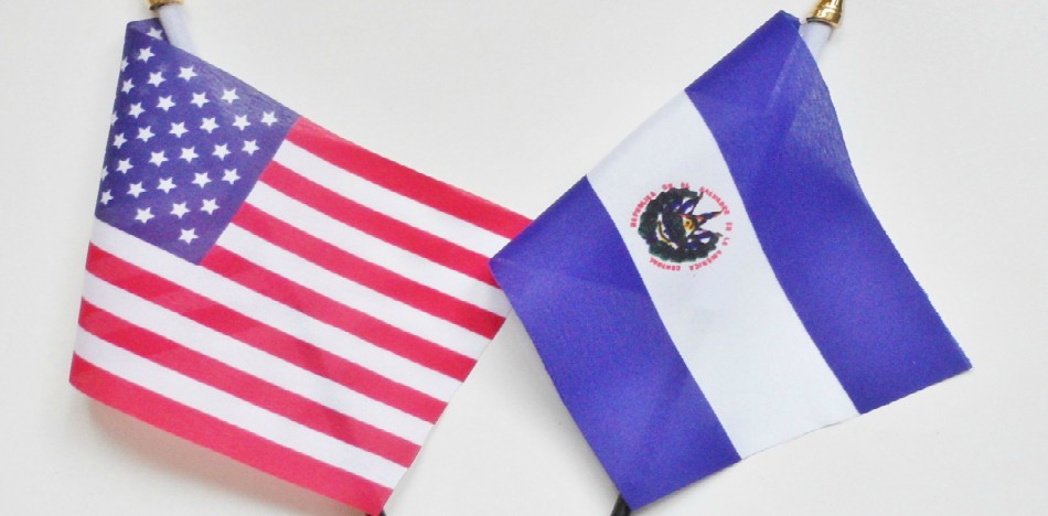 El Salvador y Estados Unidos tienen una larga trayectoria diplomática, pero la presidencia de Trump abrirá un nuevo capítulo. (1000 Flags)
