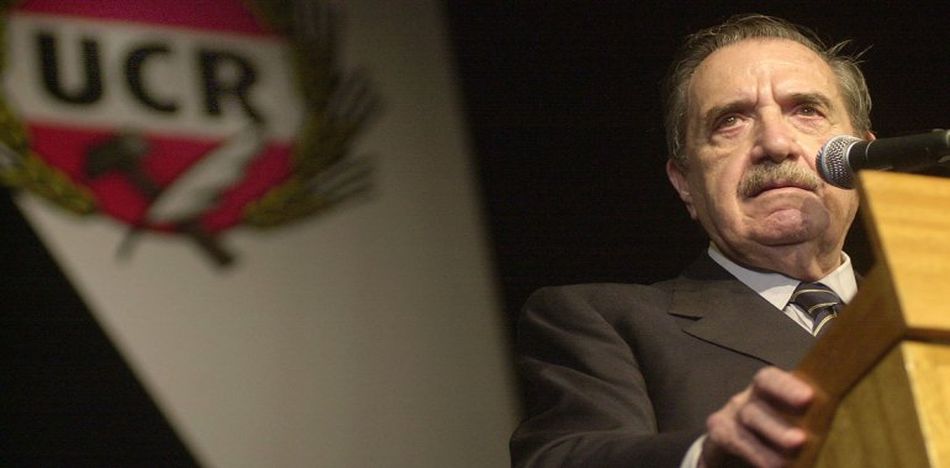 Raúl Alfonsín, expresidente argentino e histórico dirigente radical. (Twitter)