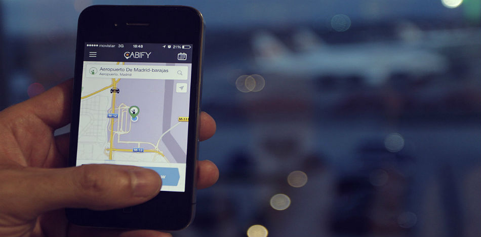 A diferencia de Uber, que irrumpió en el mercado sin tener las autorizaciones corresponcientes para circular en la capital, Cabify asegura que dará un transporte que va de acuerdo con la normativa departamental (Portinos) 