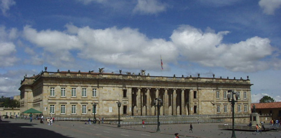 Capitolio Nacional, lugar donde sesiona el Congreso colombiano (Wikipedia)