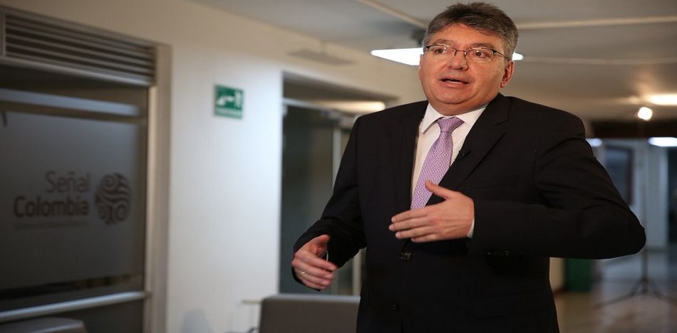Pese a las críticas sobre el manejo monetario que ha venido manejando el país, el ministro sostuvo que “la economía en Colombia no está mal, la estamos mejorando”. (Twitter)