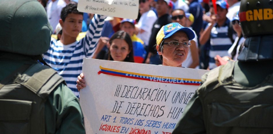 la ONU denunció que un creciente número de defensores de las libertades sufren represalias de varios tipos y durezas, por cooperar con el organismo multilateral en materia de derechos humanos.