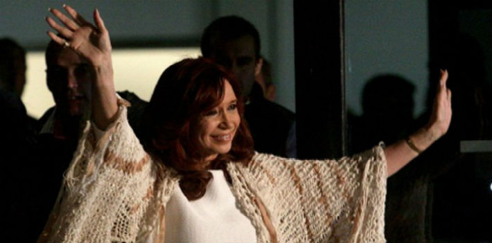 Cristina Kirchner debe enfrentar la imputación por la causa de la "ruta del dinero k" (Unoentreríos)