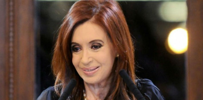 Cristina Kirchner sostiene que su actuación con la venta de dólar a futuro fue legal (Minutouno)