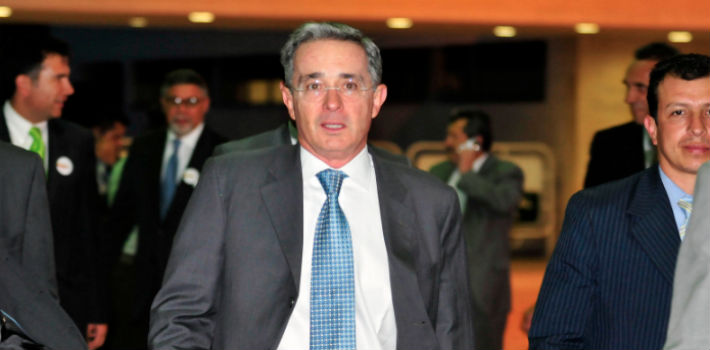 Álvaro Uribe ha insistido en los últimos días en realizar un debate con el Gobierno santos sobre los acuerdos con las FARC (Wikimedia)