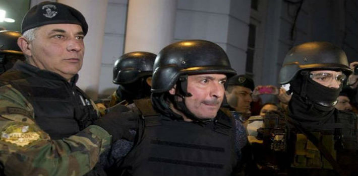 El exfuncionario kirchnerista, José López, fue llevado este miércoles a indagatoria por porte ilícito de arma (Informe Político)