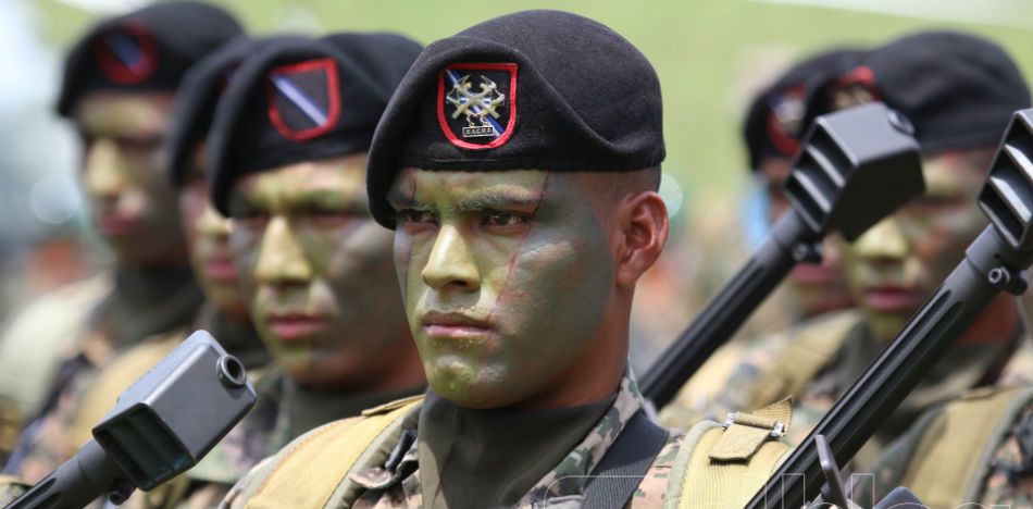 El Salvador's Army