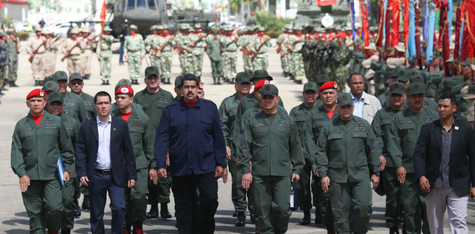 Retired military in Venezuela ask Armed Forces to disobey the Maduro regime's repressive orders