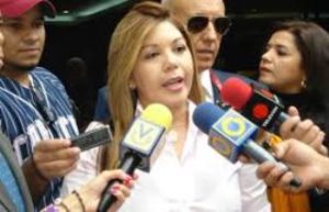 Elenis Rodríguez: El sistema judicial venezolano es un paredón. (Noticiero Digital)