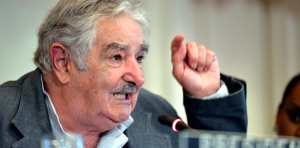 (Flickr) Mujica