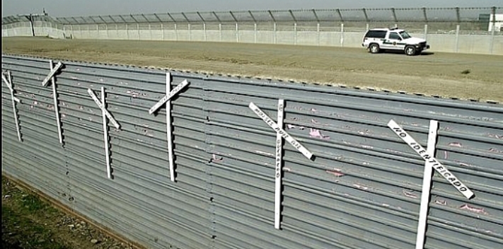Cientos de personas mueren cada año tratando de llegar a EE.UU. por su frontera sur (Diario Inédito)