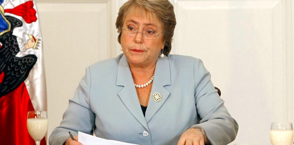 La baja aprobación de la administración de Michelle Bachelet es una muestra de que la sociedad chilena extraña su libertad. (24 horas)
