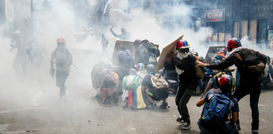 La ciudadanía volvió a las calles al día 38 de protestas en Venezuela. La represión fue brutal. (PanAm Post)