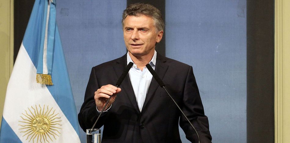 El presidente argentino manifestó que los hechos de violencia no fueron espontáneos y responsabilizó a diputados opositores. (Twitter)